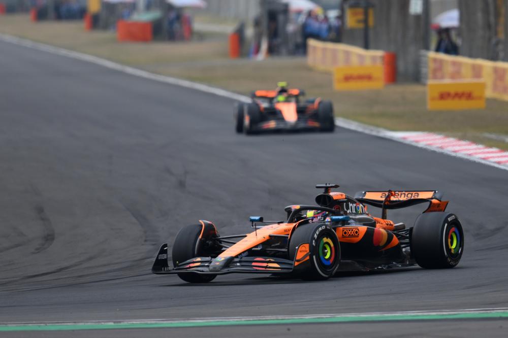 群星闪耀！长虹携手滑雪世界杯，书写“科技+体育”共赢新篇